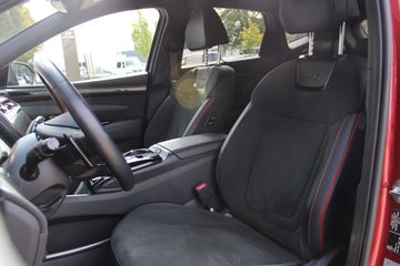 Voertuigafbeelding 12