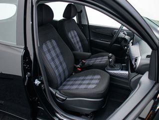 Voertuigafbeelding 8