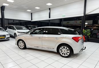 Voertuigafbeelding 9