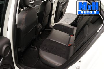 Voertuigafbeelding 16