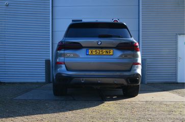 Voertuigafbeelding 9