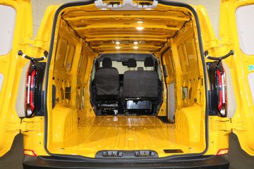 Voertuigafbeelding 13