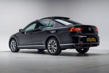 Voertuigafbeelding 2