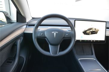 Voertuigafbeelding 13