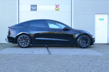 Voertuigafbeelding 6