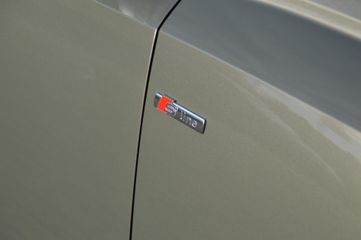 Voertuigafbeelding 70