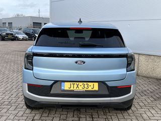 Voertuigafbeelding 8