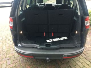 Voertuigafbeelding 4