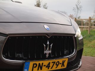 Voertuigafbeelding 11