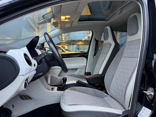 Voertuigafbeelding 12