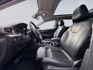 Voertuigafbeelding 13