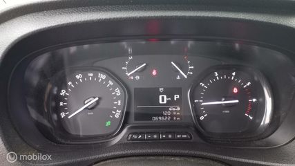 Voertuigafbeelding 13