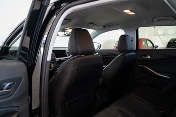 Voertuigafbeelding 8