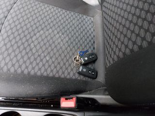 Voertuigafbeelding 8