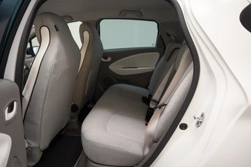 Voertuigafbeelding 9