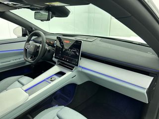 Voertuigafbeelding 19