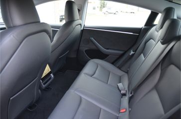 Voertuigafbeelding 11