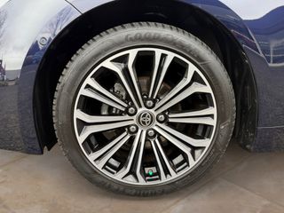 Voertuigafbeelding 8