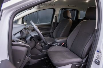 Voertuigafbeelding 3