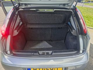 Voertuigafbeelding 10