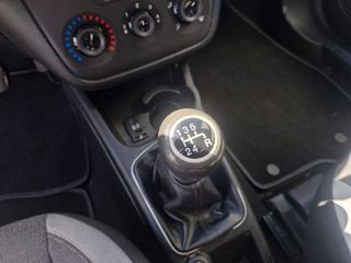 Voertuigafbeelding 15