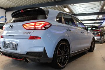 Voertuigafbeelding 2