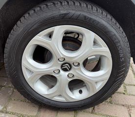 Voertuigafbeelding 17