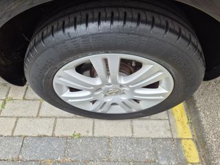 Voertuigafbeelding 11