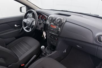 Voertuigafbeelding 13