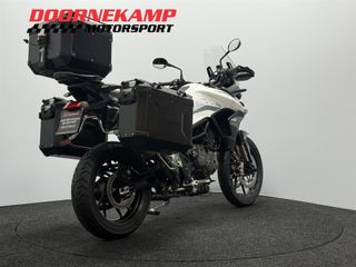 Voertuigafbeelding 14