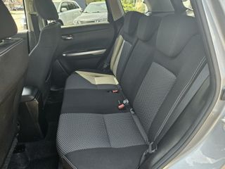 Voertuigafbeelding 9