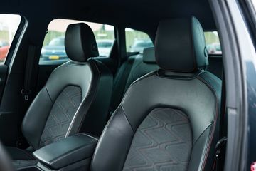 Voertuigafbeelding 4