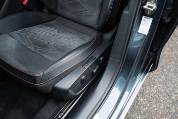 Voertuigafbeelding 5