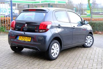 Voertuigafbeelding 2