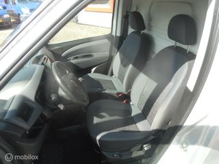 Voertuigafbeelding 10