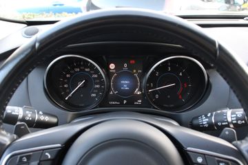 Voertuigafbeelding 14