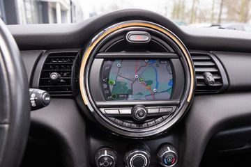 Voertuigafbeelding 18