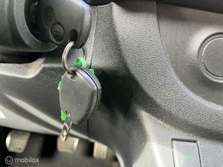 Voertuigafbeelding 11