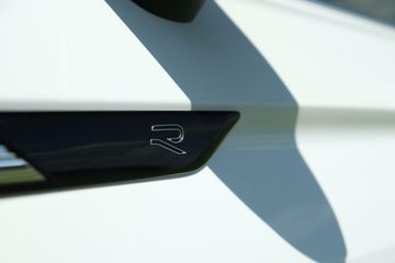 Voertuigafbeelding 13