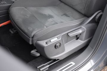 Voertuigafbeelding 13