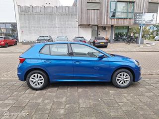 Voertuigafbeelding 5