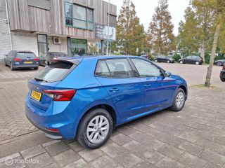 Voertuigafbeelding 6