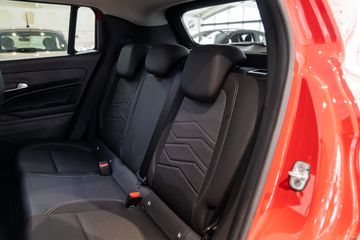 Voertuigafbeelding 12