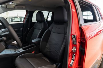 Voertuigafbeelding 13