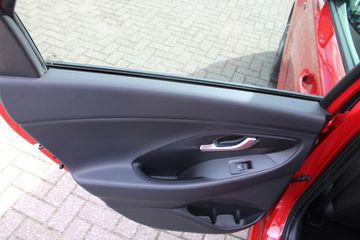 Voertuigafbeelding 31