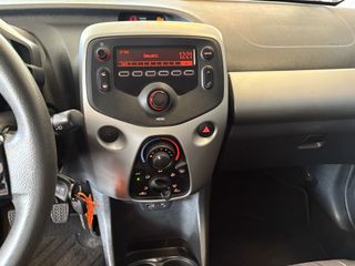 Voertuigafbeelding 16