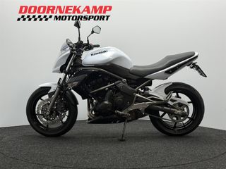 Voertuigafbeelding 8