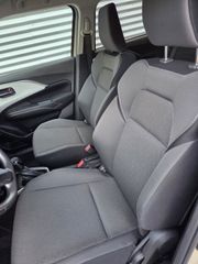 Voertuigafbeelding 6