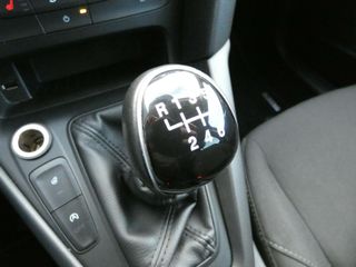 Voertuigafbeelding 37