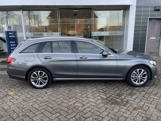 Voertuigafbeelding 3